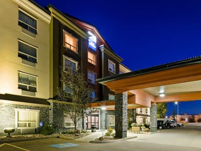 Best Western Bonnyville Inn & Suites